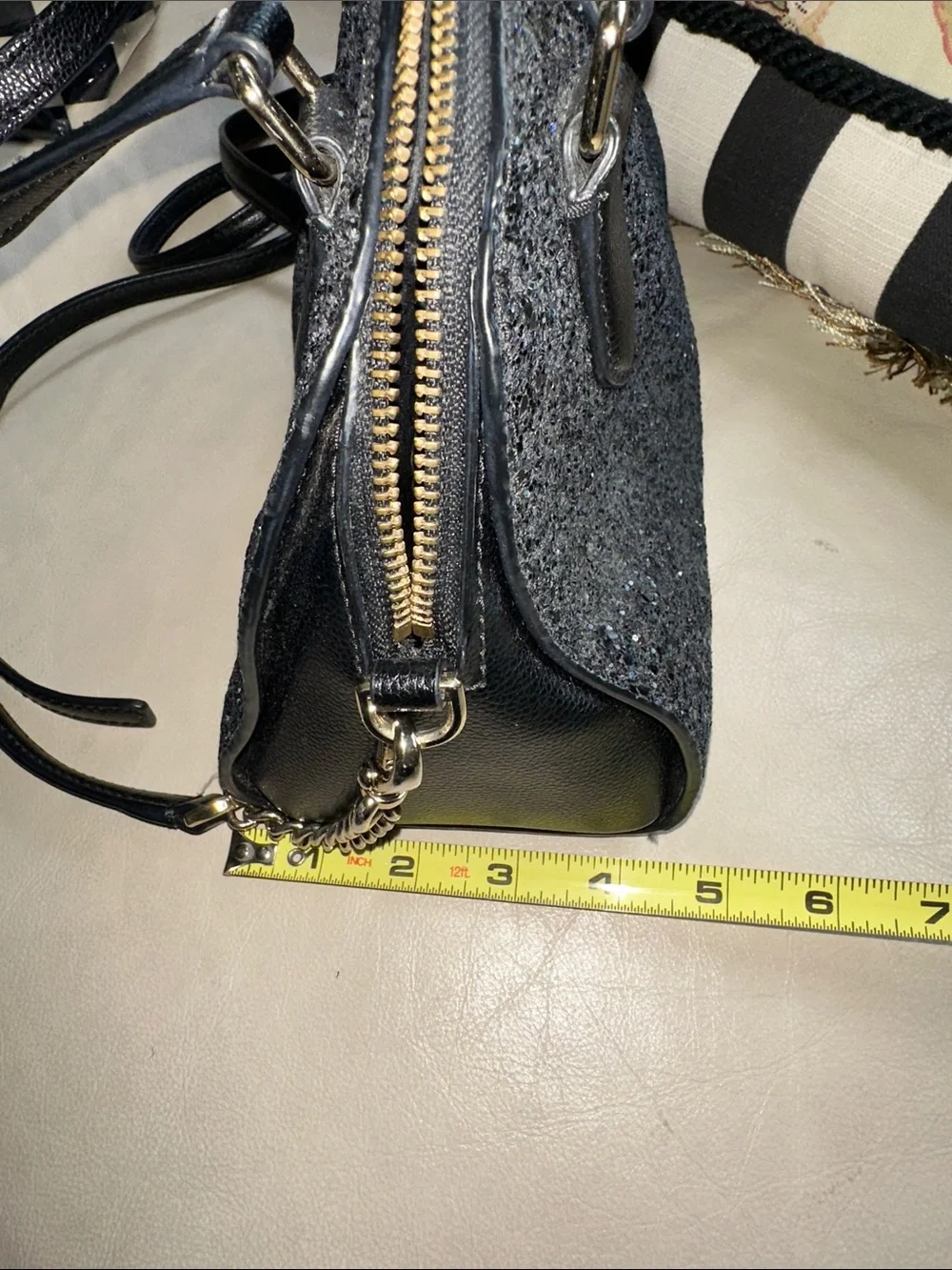 kate spade Black Glitter Mini Riley with Chain-Trim Strap ♠️